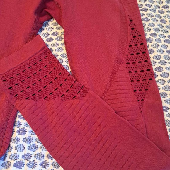 Gymshark Red Leggings - Picture 4 of 5